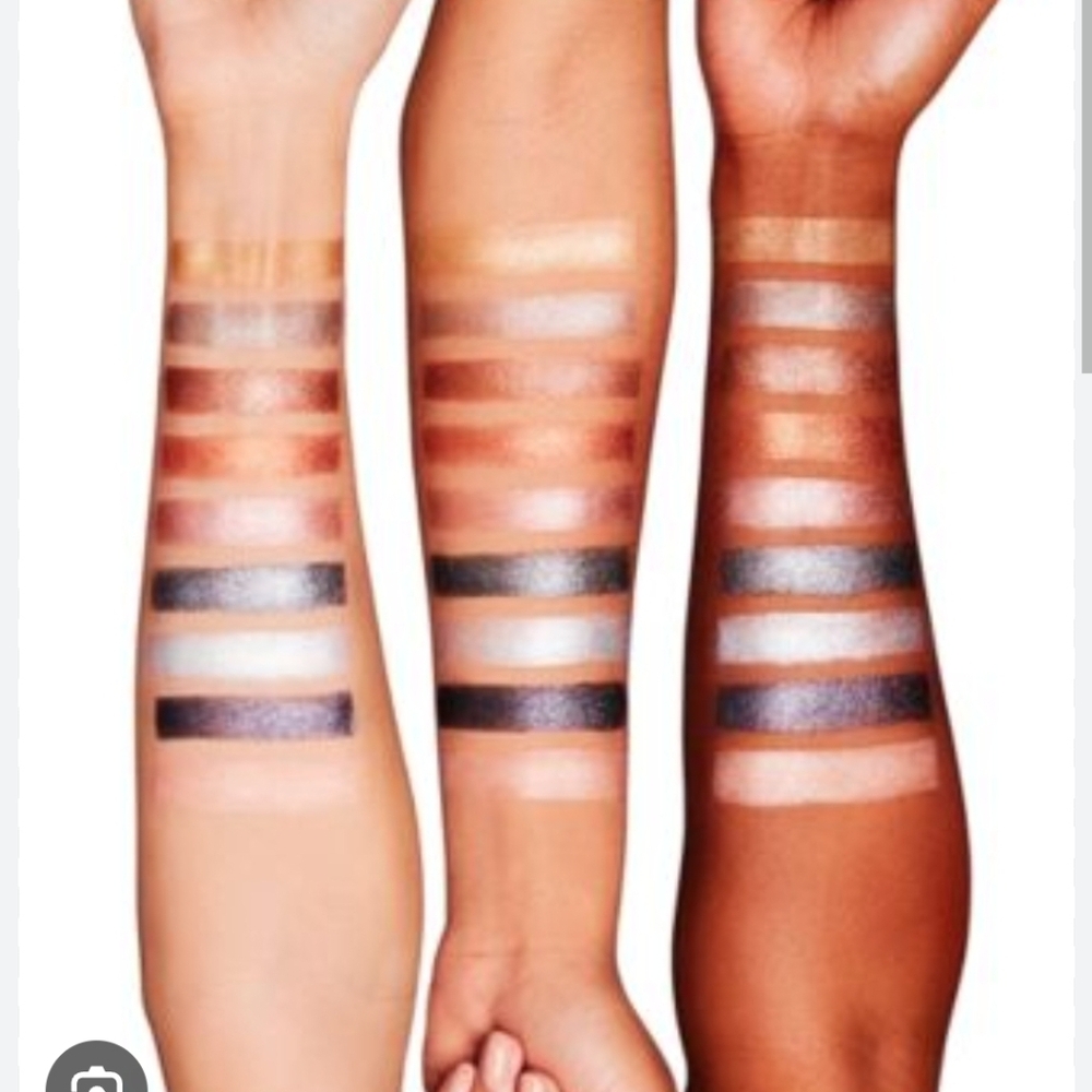 MAC Qween Supreme Palette ☆ Read Description ☆ - Picture 5 of 5